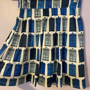 Hot Topic Dr Who skater skirt blue, super cute aesthetic loved it so much